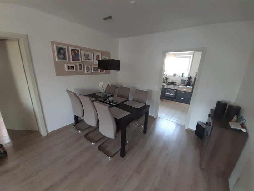 EINZIEHEN UND WOHLFÜHLEN